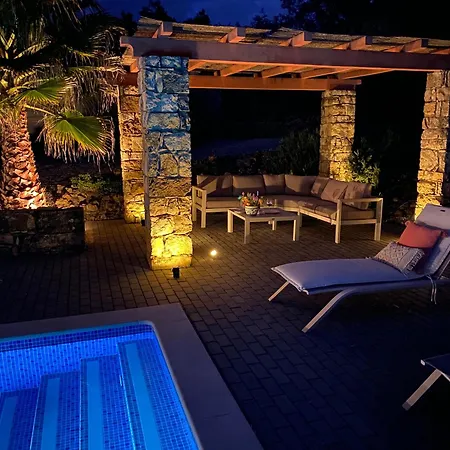 Bugan Villa *